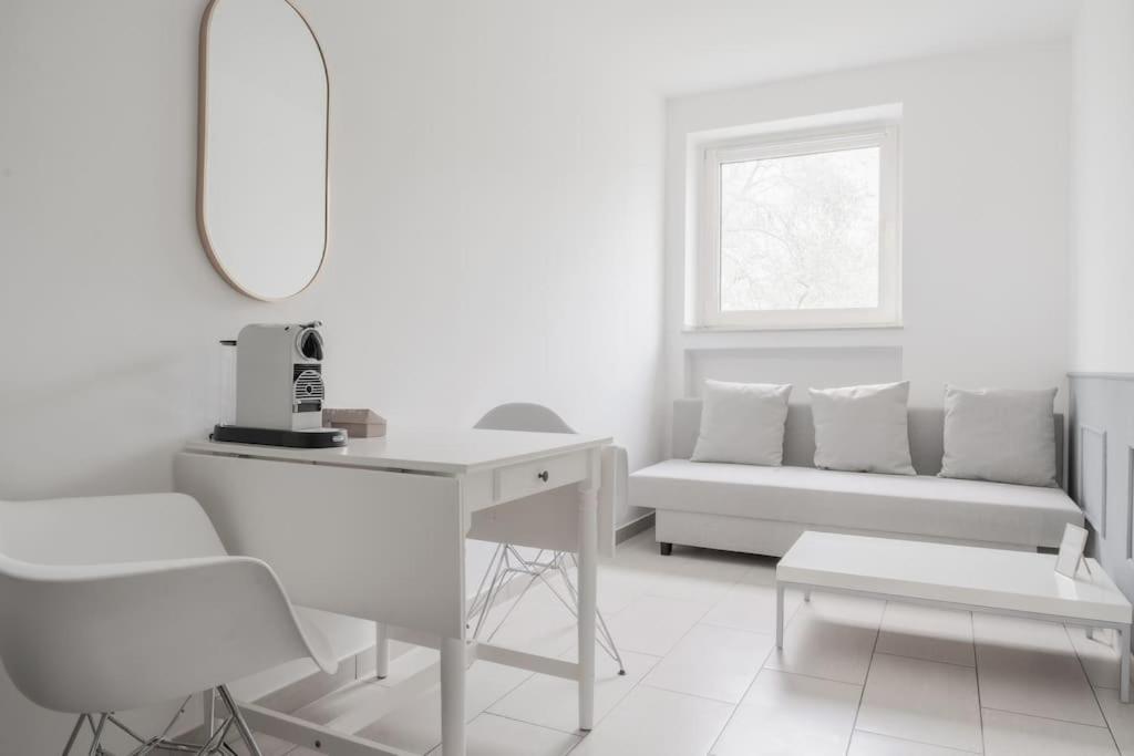 Cozy Apartment In Prime Location With Balcony - Hotel Comfort In 2 Room Apartment In Cologne Neumarkt - City Loft 11 - Exterior photo
